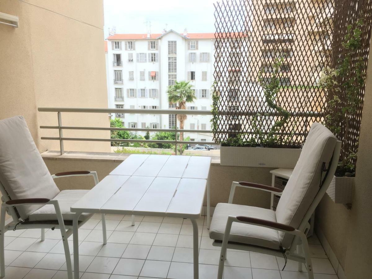 Quiet Flat Next To The Beach نيس المظهر الخارجي الصورة